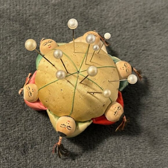 Vintage Chinese Silk Pin Cushion, 6 Children - Picture 1 of 9